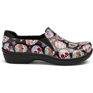 Klogs Footwear Moxy Women’s Shoes US(Candy Skulls Patent)